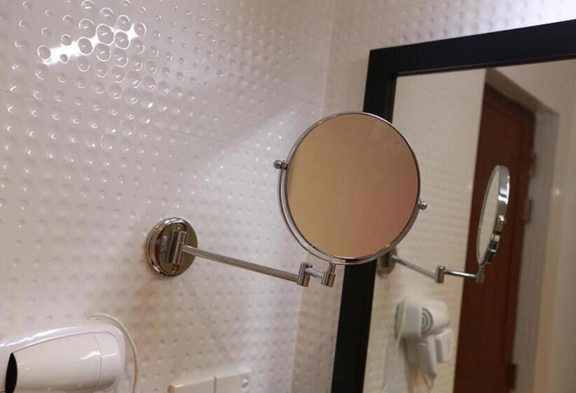 Fotos del hotel Royal Kandyan:  23