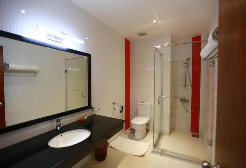 Fotos del hotel Royal Kandyan:  6