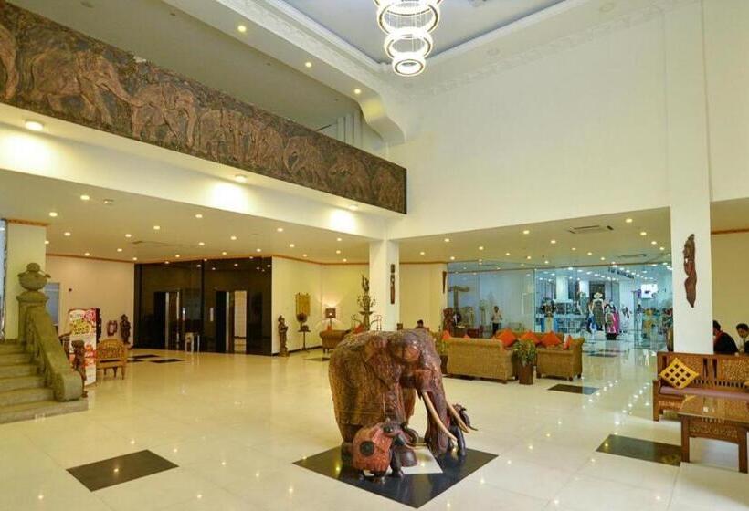 Fotos del hotel Royal Kandyan:  3