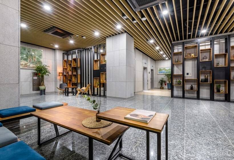 Fotos del hotel With Jeju:  3