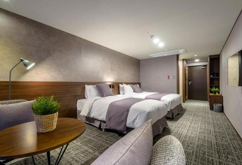 Fotos del hotel With Jeju:  18