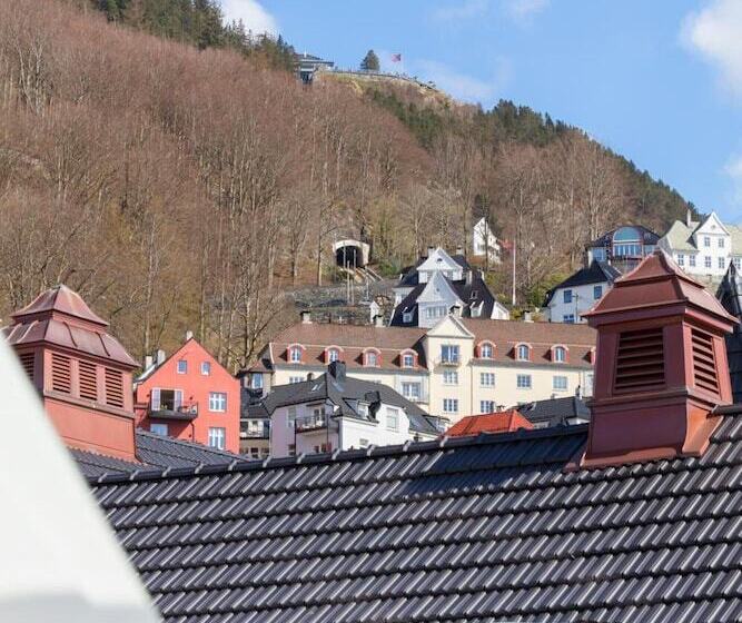 Fotos del hotel Bergen Harbour , Worlds Crafted:  6