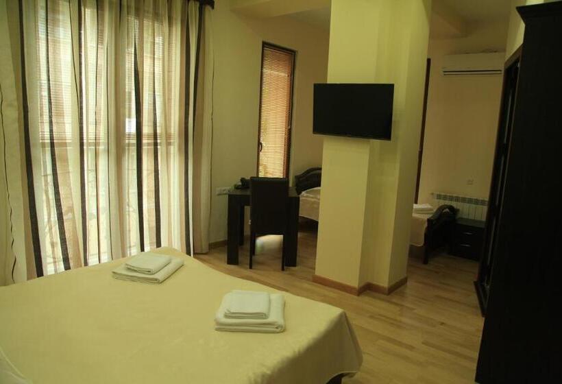 Fotos del hotel Daniel Boutique:  13