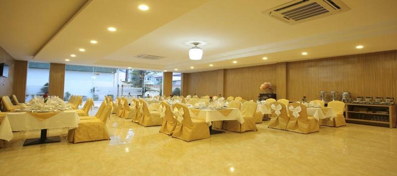 Fotos del hotel Red Palace:  6