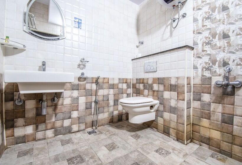 Fotos del hotel Fabhotel Frazer Suites Pulikeshi Nagar:  16