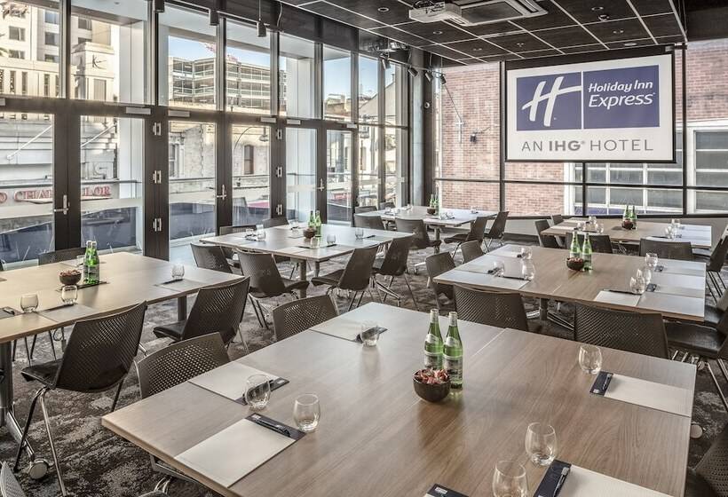 Fotos del hotel Holiday Inn Express Adelaide City Centre, An Ihg:  22