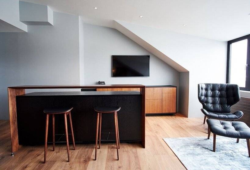 Fotos del hotel Ion City:  25