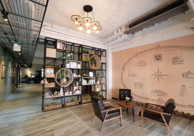 Fotos del hotel Brown  Chihkan Branch:  4