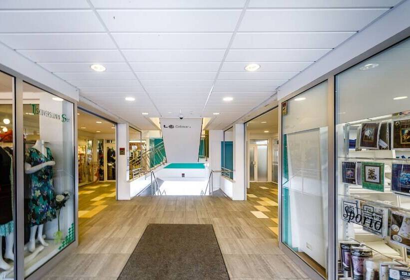 Fotos del hotel Grimur:  8