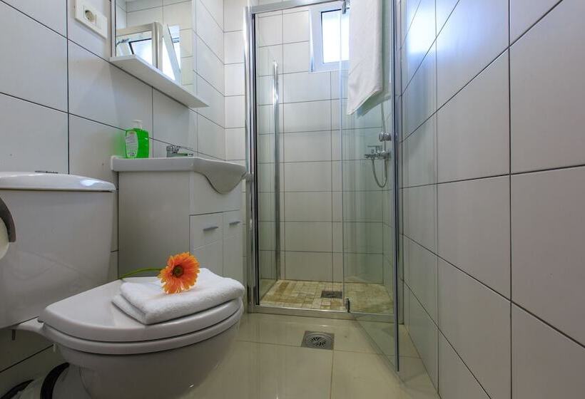 Fotos del hotel Scandinavian Home Of Ulcinj:  8