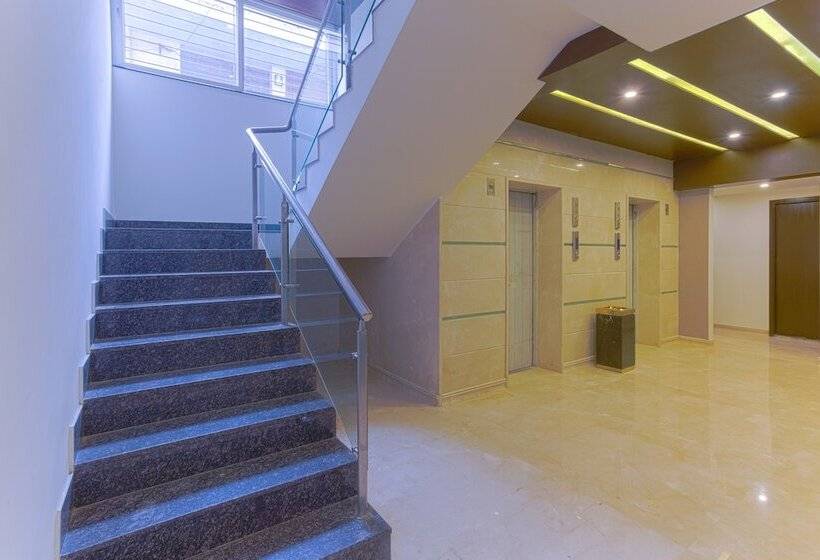 Fotos del hotel Treebo Grand Premier Suites:  7