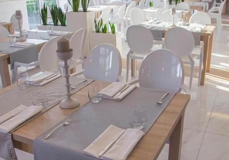 Fotos del hotel Falcon:  4