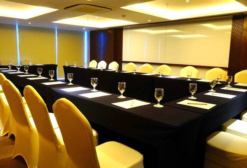 Fotos del hotel Louis Kienne Hotel Pandanaran:  7