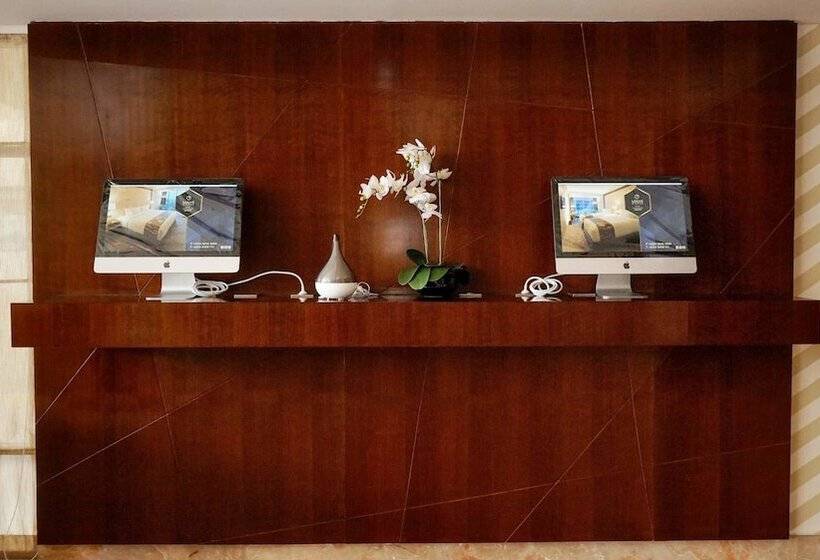 Fotos del hotel Louis Kienne Hotel Pandanaran:  25