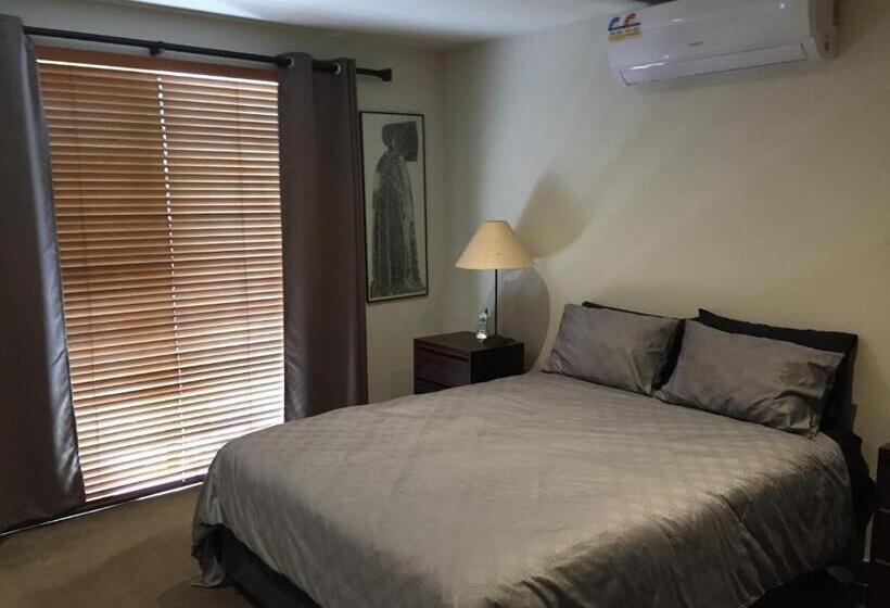 Fotos del hotel East Brunswick:  12