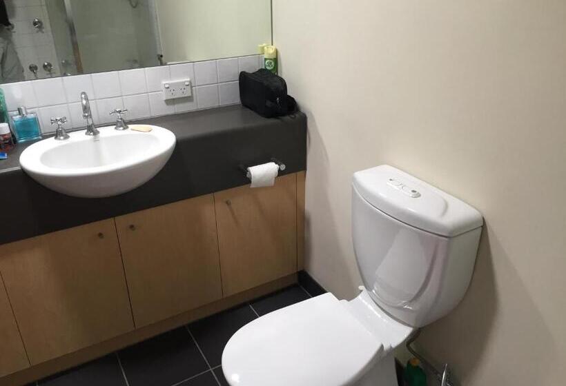 Fotos del hotel East Brunswick:  4