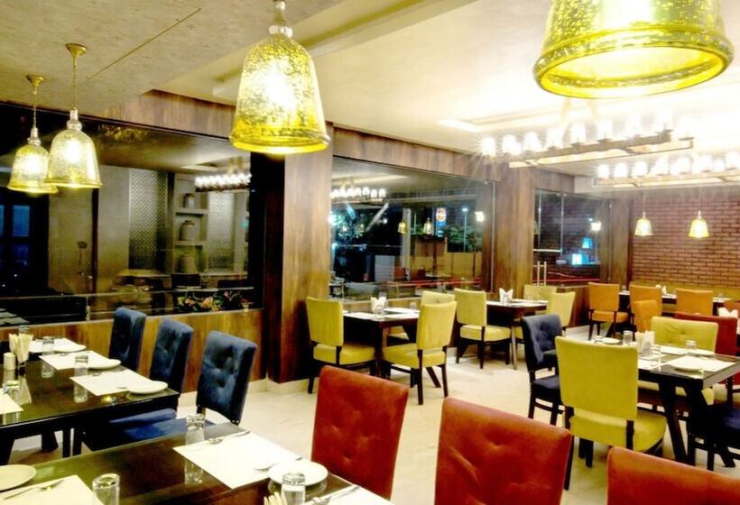 Fotos del hotel The Livin:  9