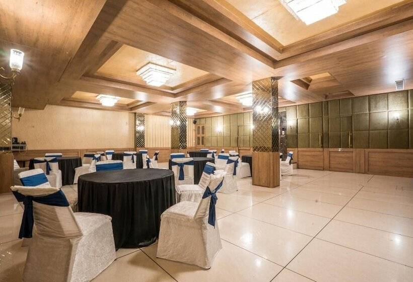 Fotos del hotel The Livin:  3