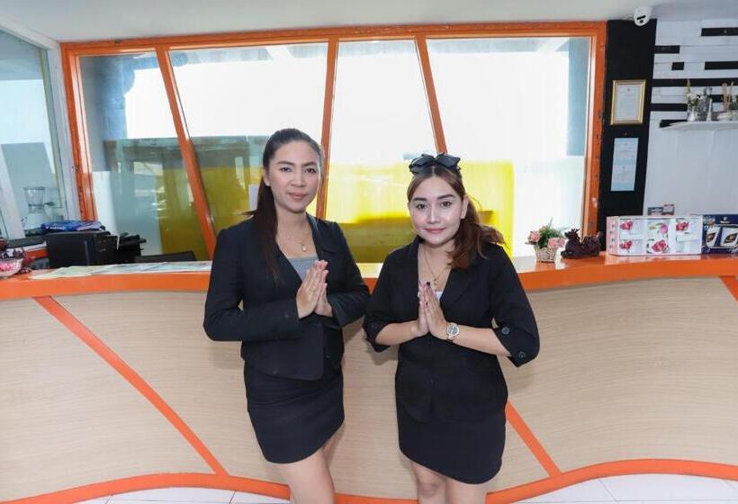 Fotos del hotel C Tower:  6