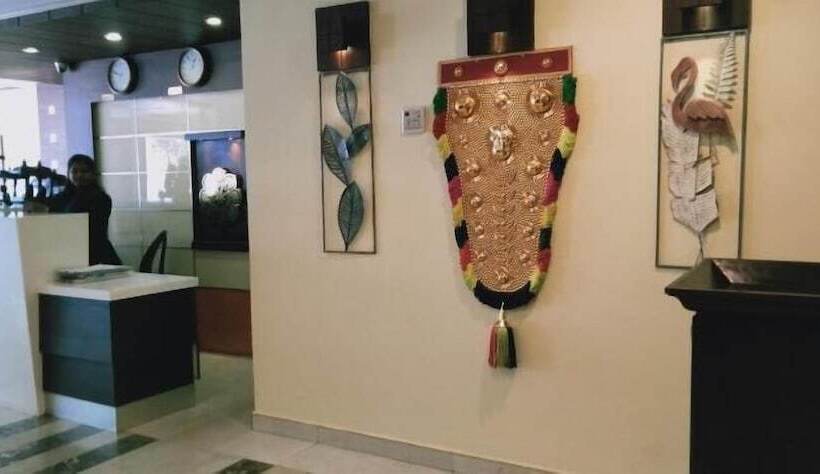 Fotos del hotel Chirag Inn:  8