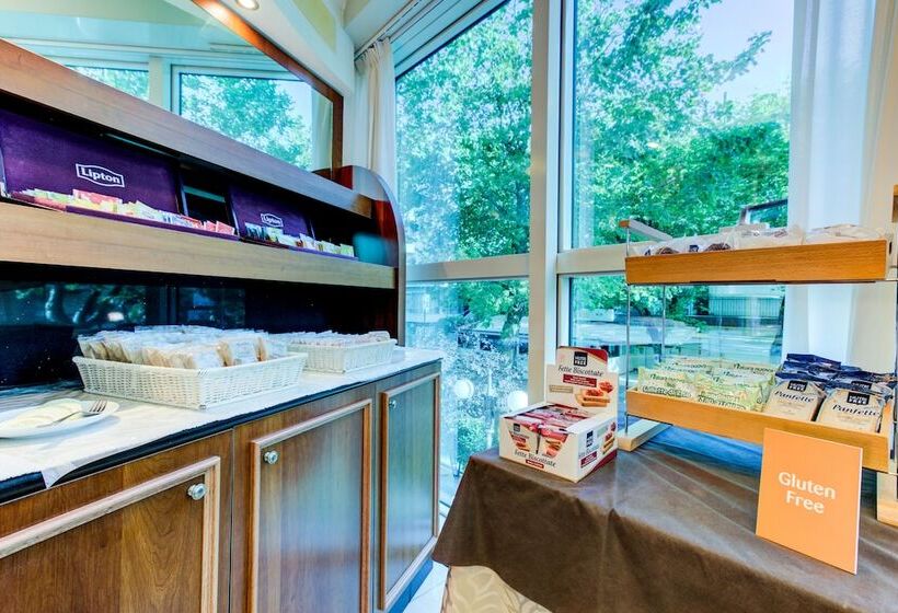 Fotos del hotel Verona:  5