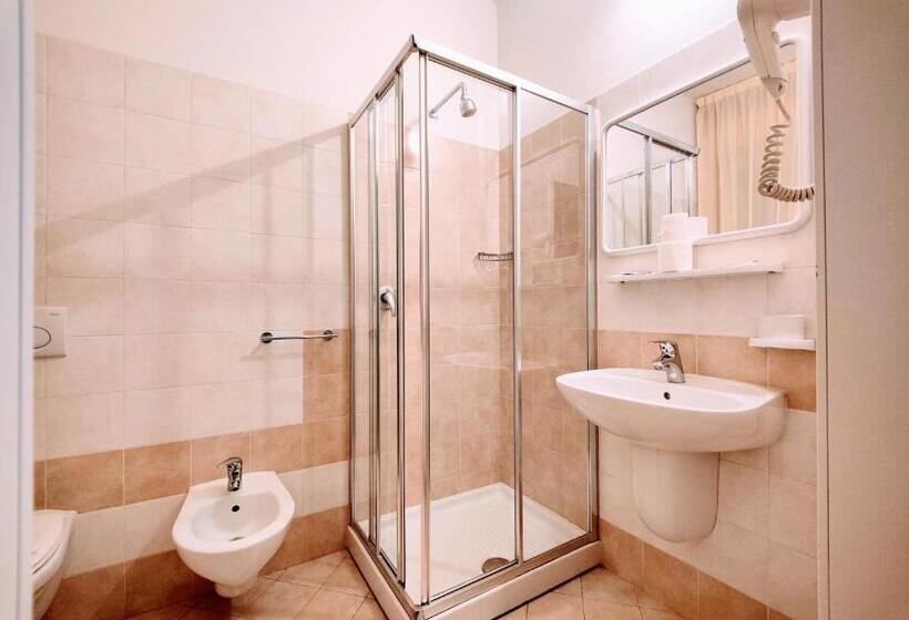 Fotos del hotel Ben Hur:  4