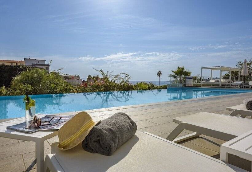 Residence De Tourisme Ajaccio Amirauté