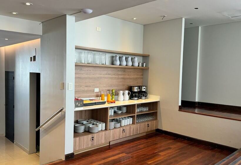 Fotos del hotel Plaza Hotel Paseo:  25