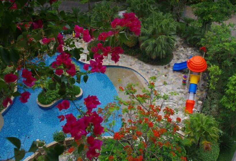 Shixishu Jianguo Yalong Bay Resort