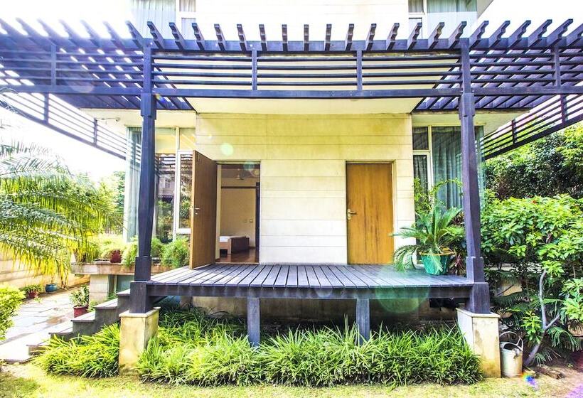 Fotos del hotel Fab Raj Darbar Iffco:  11