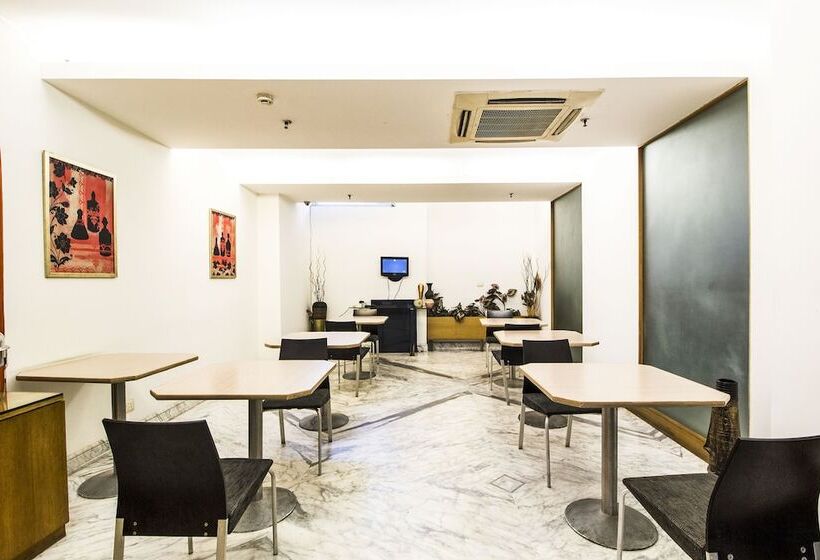 Fotos del hotel Fab Raj Darbar Iffco:  4