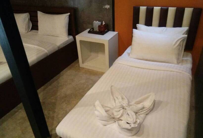 Fotos del hotel Riverpool Resort:  6