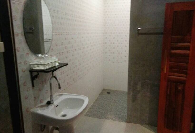 Fotos del hotel Riverpool Resort:  5