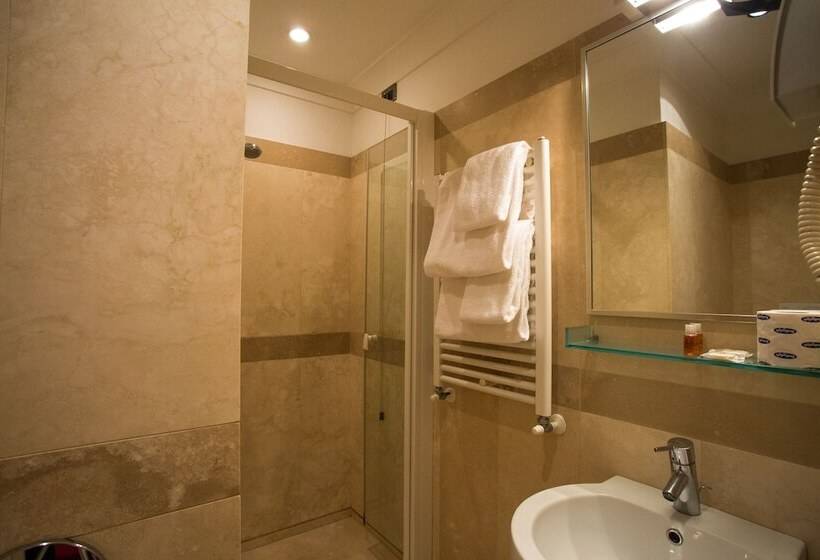 Fotos del hotel Pullman:  4