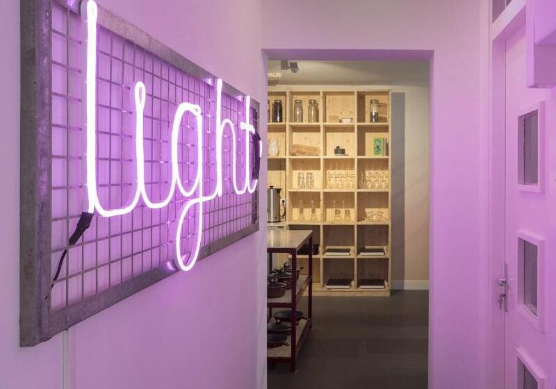 Fotos del hotel Light:  15