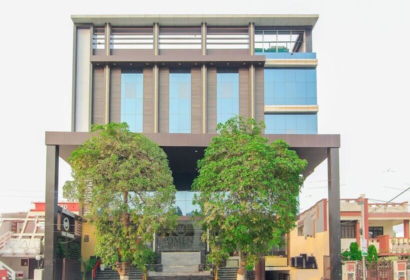 Fotos del hotel Moments:  22