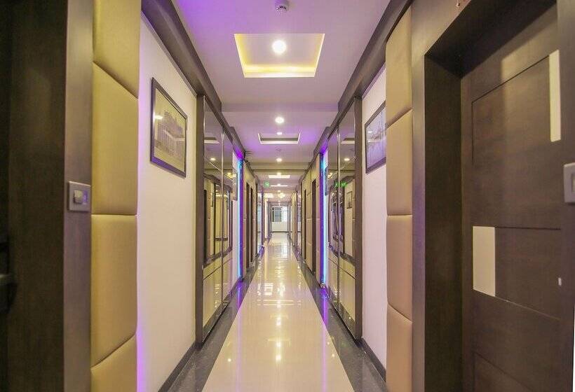 Fotos del hotel Moments:  21