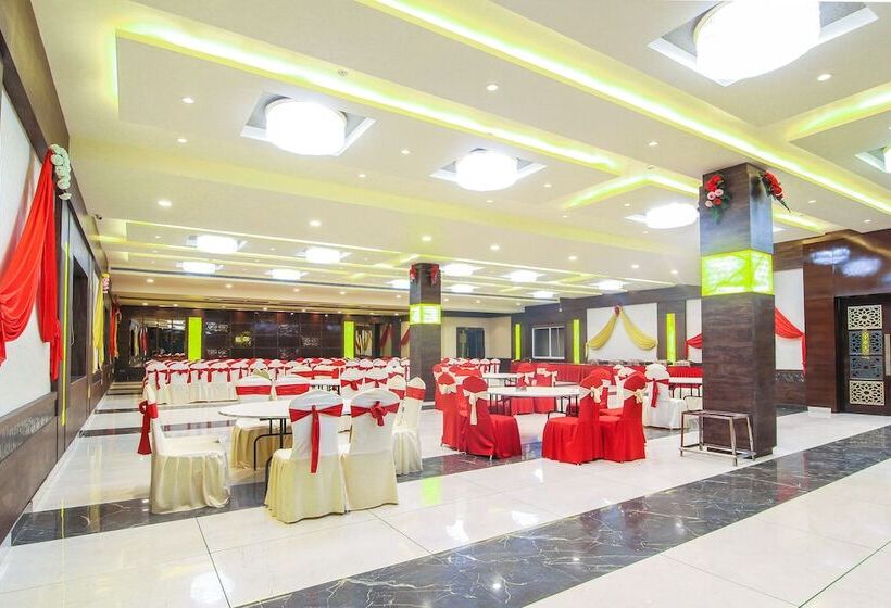 Fotos del hotel Moments:  20