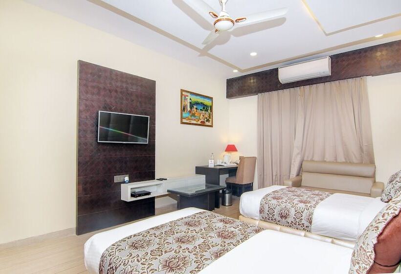 Fotos del hotel Moments:  8