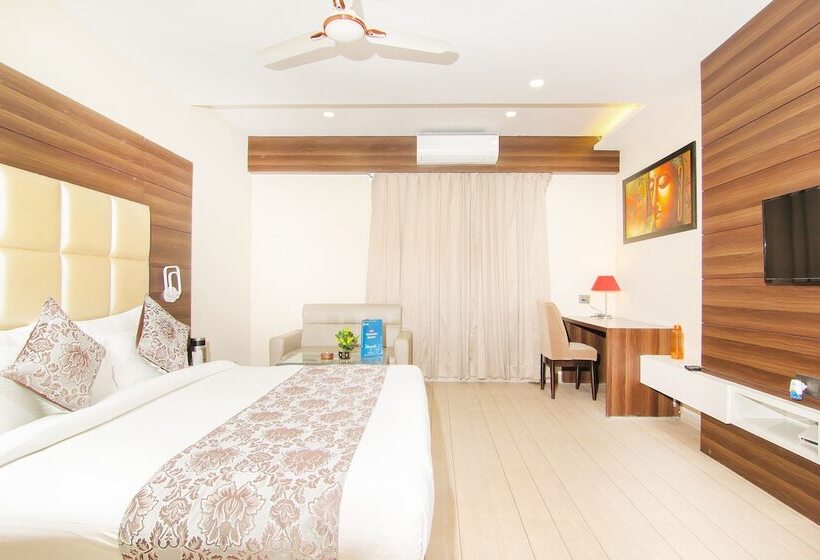 Fotos del hotel Moments:  25