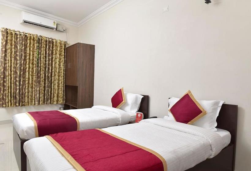 Fotos del hotel Oyo 9118 Saravana Inn:  21