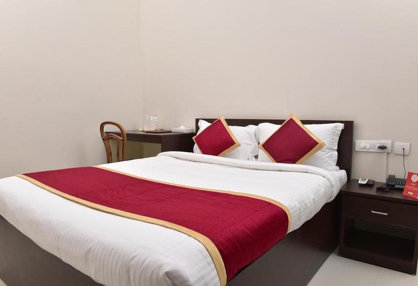 Fotos del hotel Oyo 9118 Saravana Inn:  20