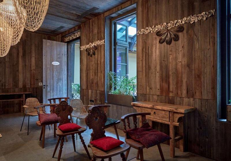 Fotos del hotel 25hours Hotel The Royal Bavarian:  18