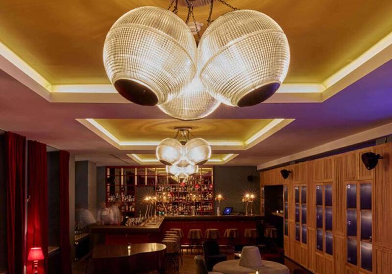 Fotos del hotel 25hours Hotel The Royal Bavarian:  5