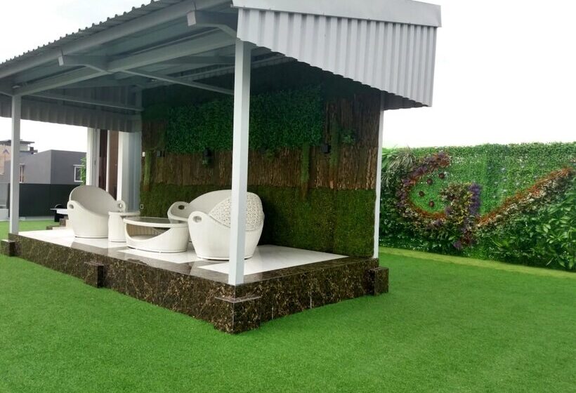 Fotos del hotel Grand Viveana:  6