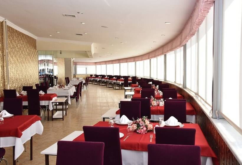 Fotos del hotel Lacin Park:  12