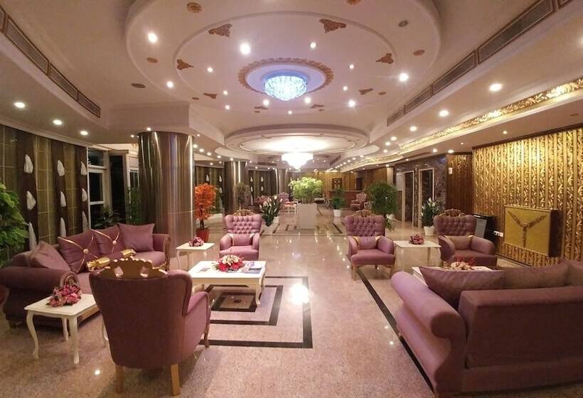 Fotos del hotel Lacin Park:  7