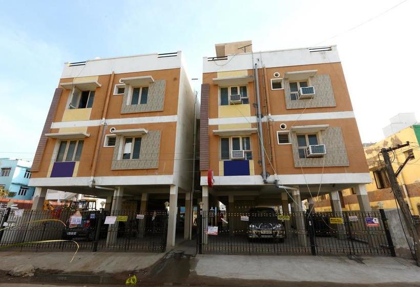 Fotos del hotel Oyo 3860 Apartment Jls Gruha:  4