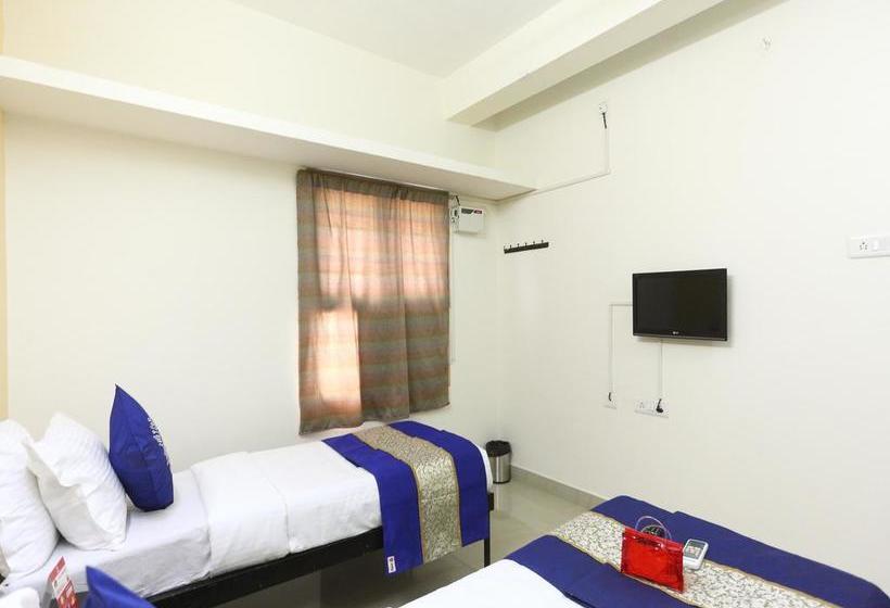 Fotos del hotel Oyo 3860 Apartment Jls Gruha:  12