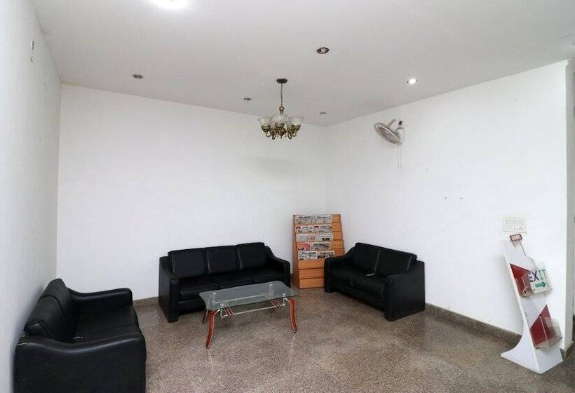 Fotos del hotel Oyo 6575 Shivaay Residency:  20